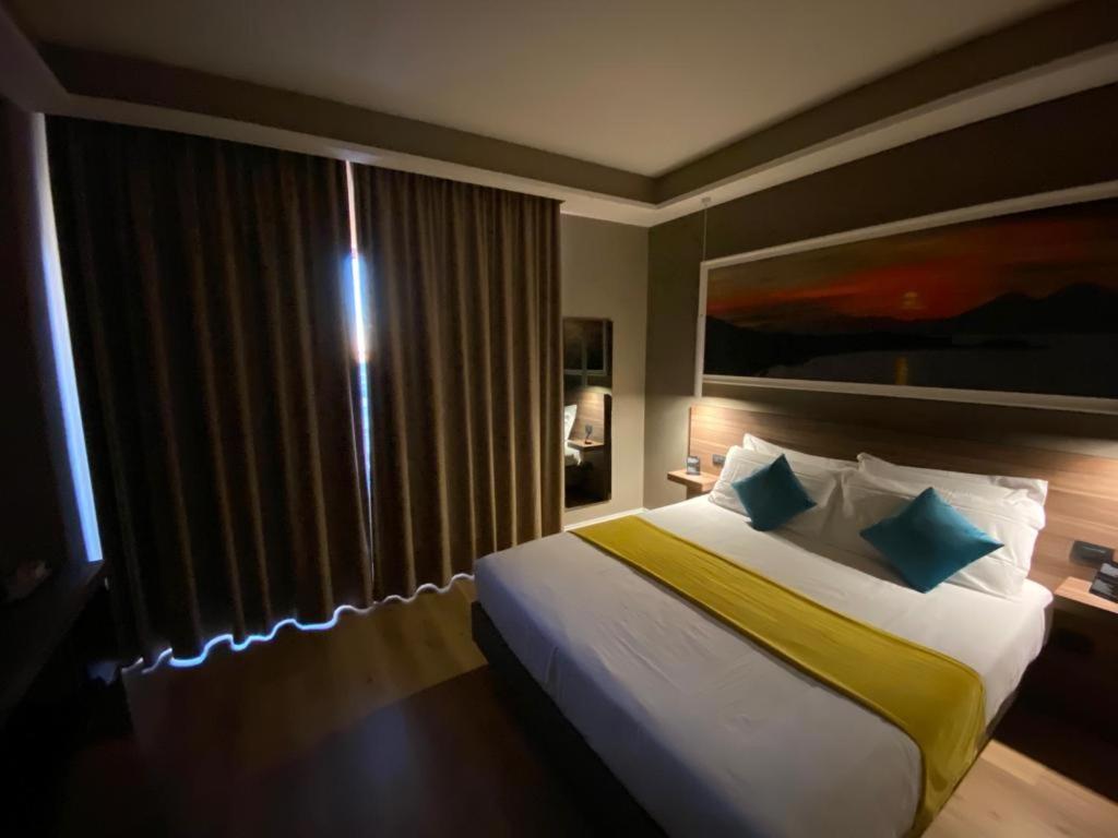 7Th Floor Suite Неаполь Экстерьер фото