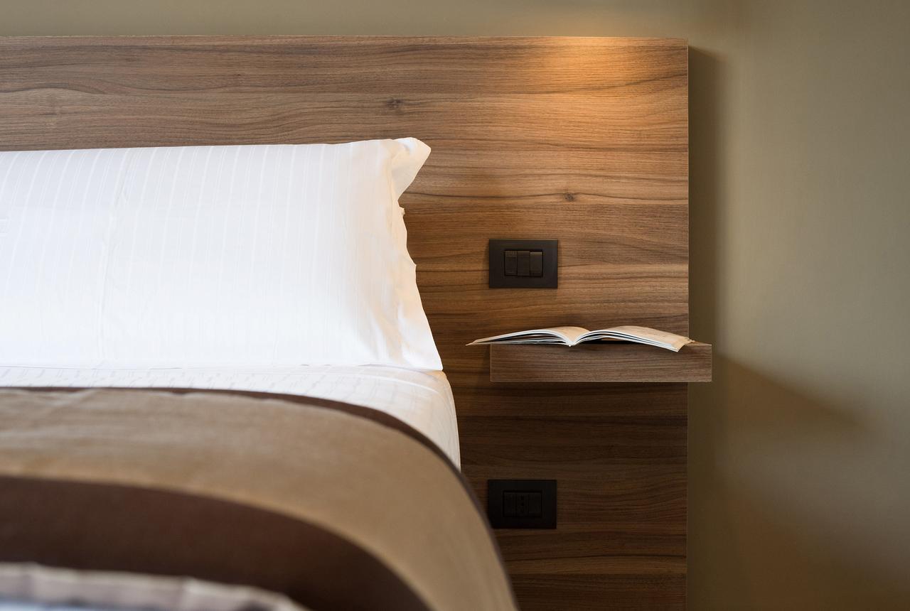 7Th Floor Suite Неаполь Экстерьер фото