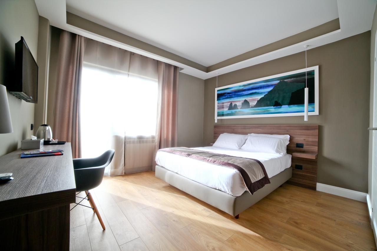 7Th Floor Suite Неаполь Экстерьер фото