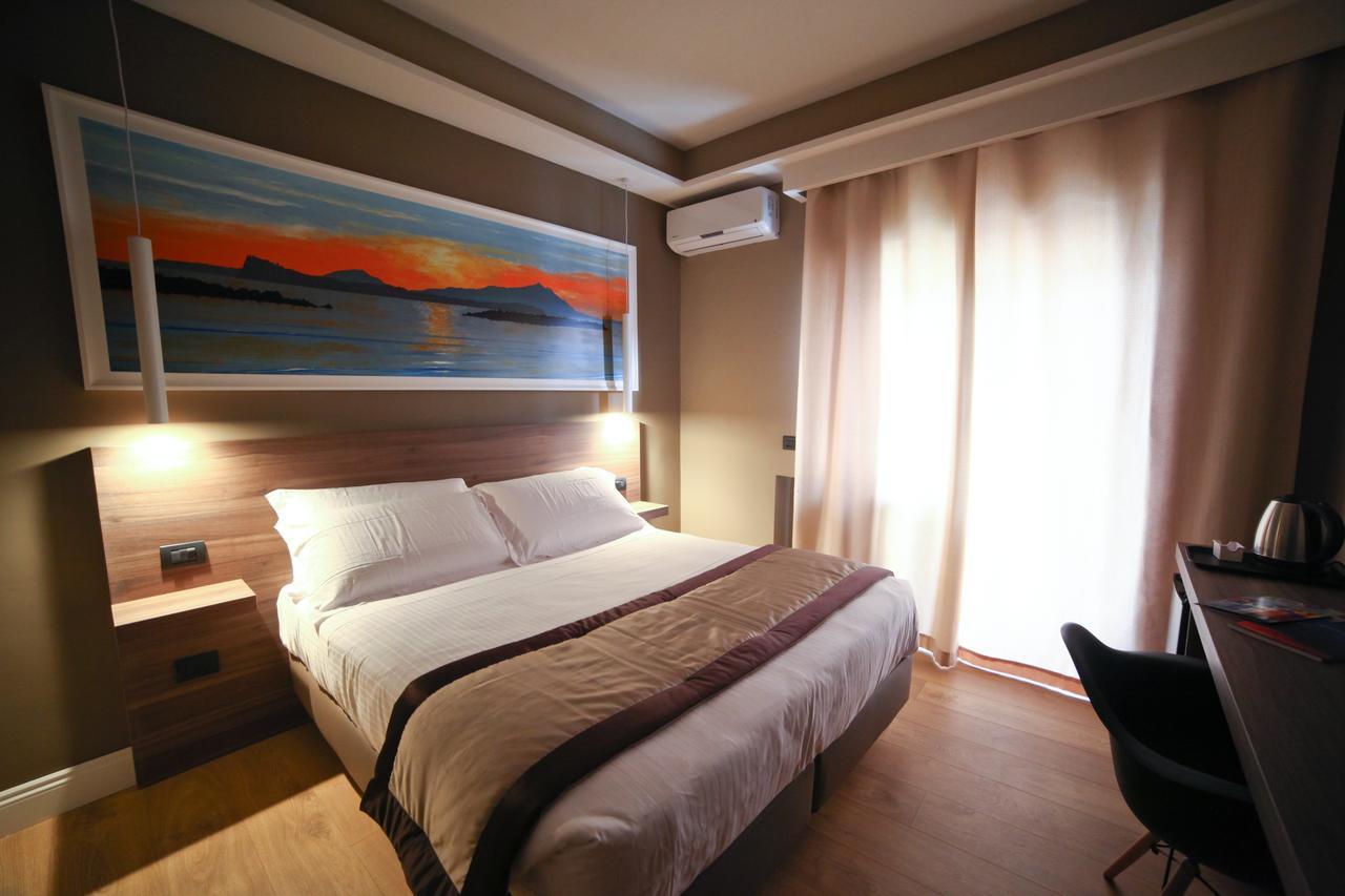 7Th Floor Suite Неаполь Экстерьер фото